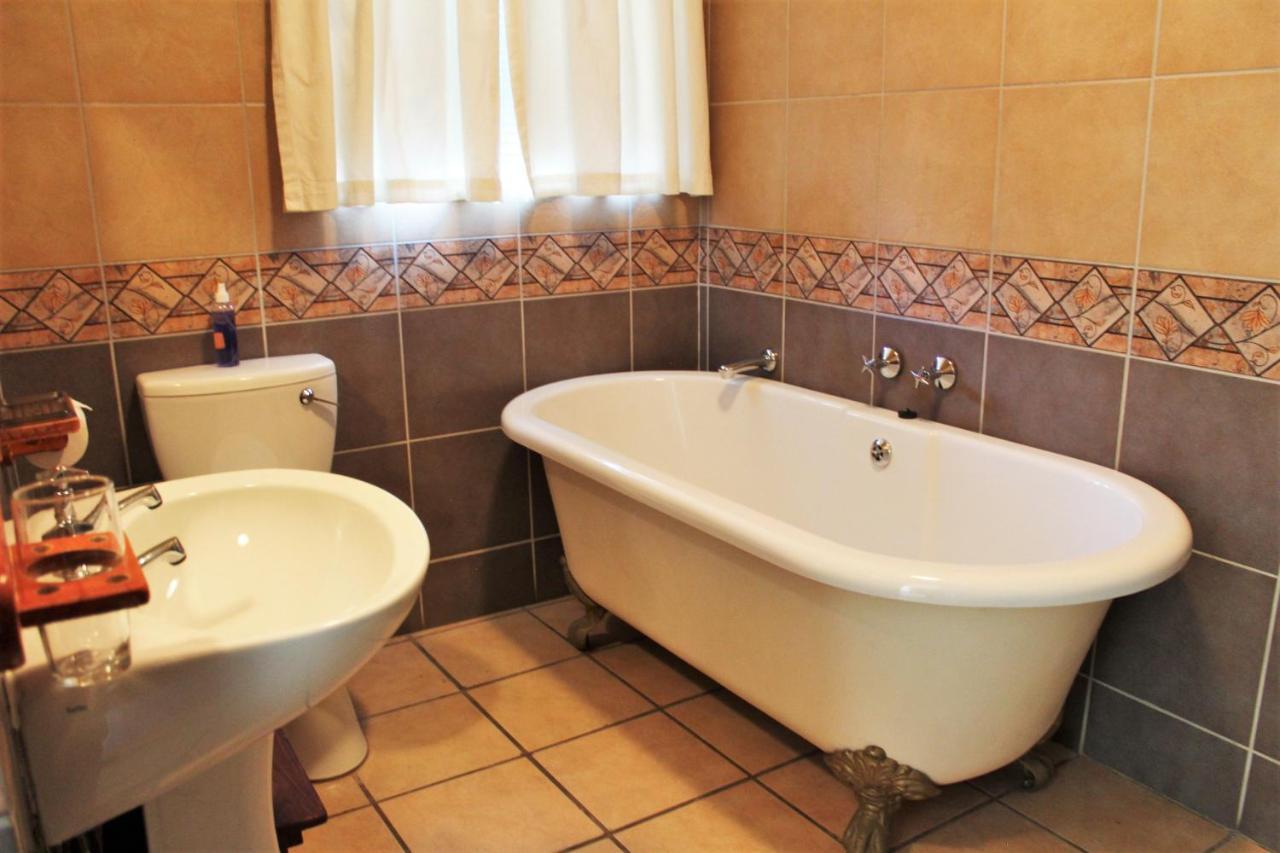 Ngwenya Boutique Hotel Lephalale Esterno foto