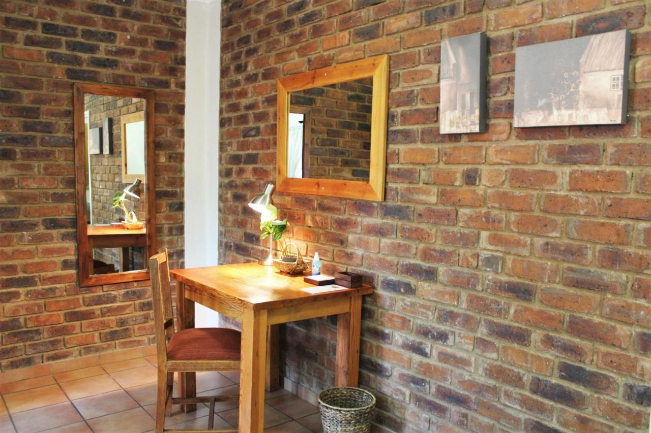 Ngwenya Boutique Hotel Lephalale Esterno foto